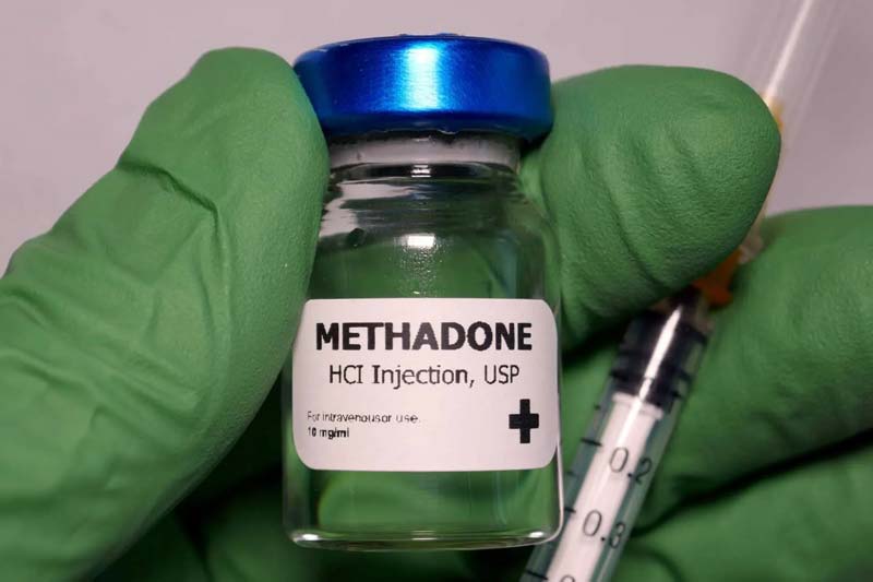 درمان وابستگی به مواد افیونی با متادون در دوزهای هدفمند و ایمن در مرکز مطهر