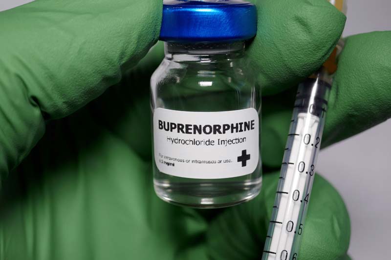 درمان سریع و کنترل‌شده اعتیاد با متادون و بوپرنورفین طبق پروتکل‌های علمی | مرکز درمان سوء مصرف مواد مطهر